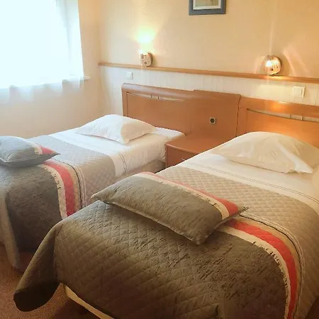 Le Hotel 3*